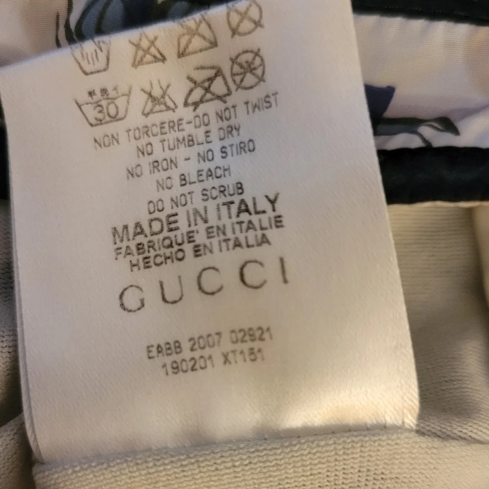Gucci Shorts Size Medium